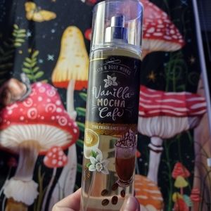 Bath & Body Works vanilla mocha cafe